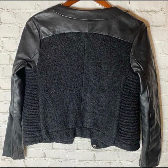 🔮 FOREVER 21 | Faux Leather Moto Jacket - Picture 3 of 8